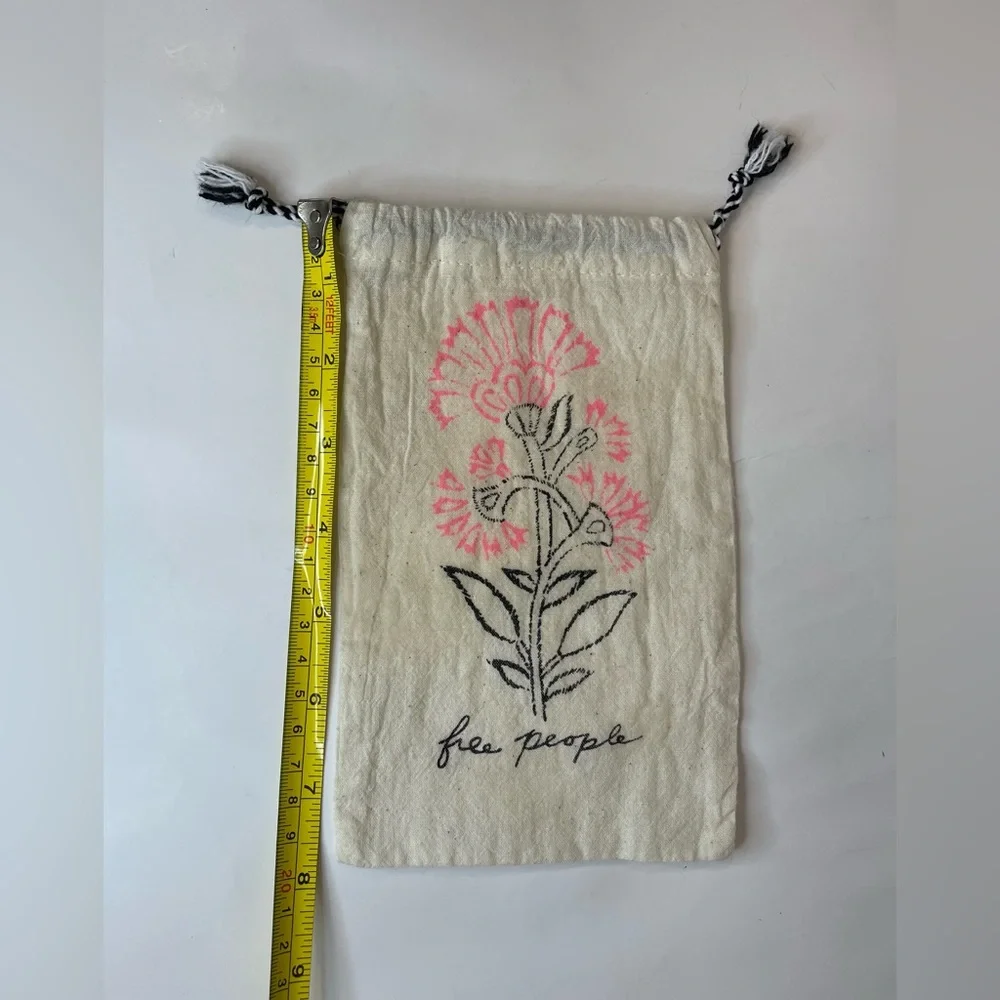 Free People Linen Draw‎ String Drawstring Off-White Reusable Jewelry Dust Bag